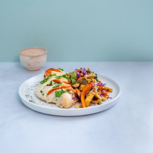 Pollo Acordeon capresse con vegetales al horno