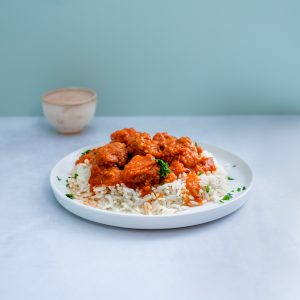 Albondigas veganas con salsa fileto y arroz blanco