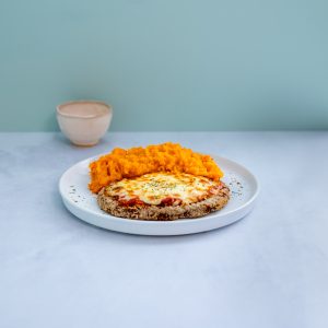 Milanesas veganas simil carne a la napolitana  con pure de calabaza